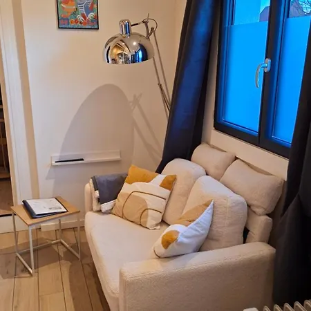 Independant Proche De La Le Bon Secours Homestay *